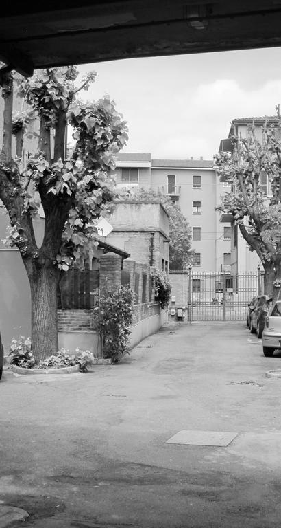 Casa di Cesi Apartment Bologna Bagian luar foto